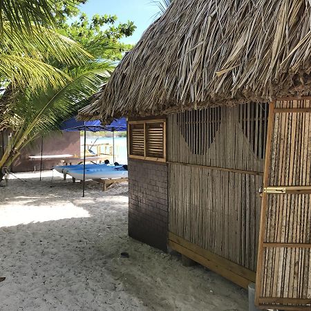 Abemama Green Eco Hotel Kiribati Kariatebike Exterior photo